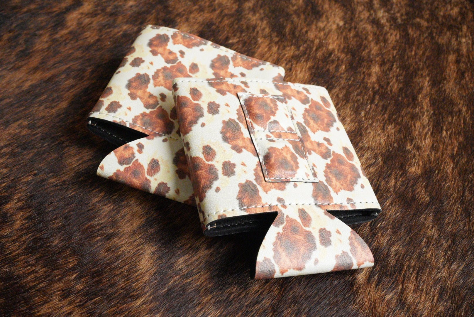Cowhide Magnetic Can Duster